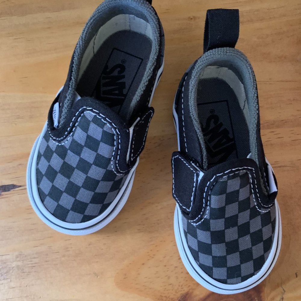 Baby Vans Slip-On Sneakers Size 4.0 - Picture 2 of 5